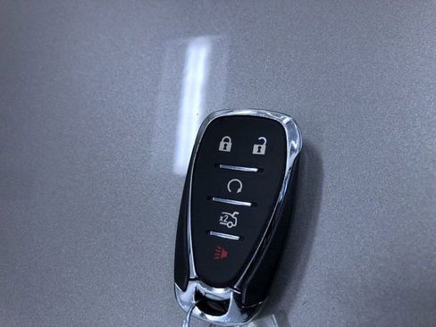 Used 2024 Chevrolet Malibu LT image 32