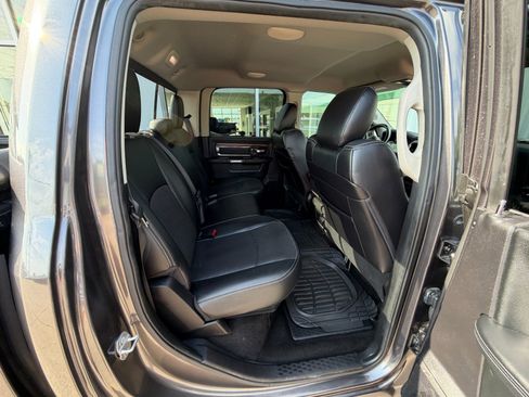 Used 2016 RAM 1500 Laramie w/ Convenience Group AWD/4WD image 27