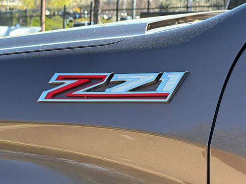 Used 2019 Chevrolet Silverado 1500 Custom Trail Boss w/ Custom Convenience Package image 17