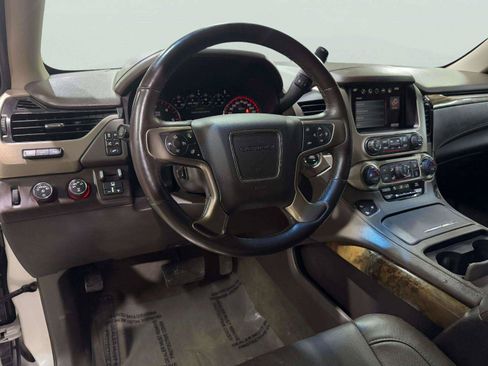 Used 2016 GMC Yukon Denali w/ Open Road Package AWD/4WD image 26