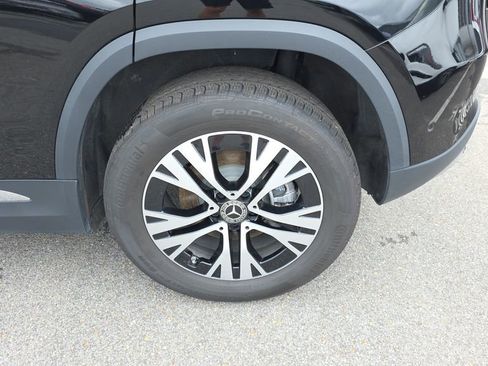 Certified 2025 Mercedes-Benz GLA 250 4MATIC image 10