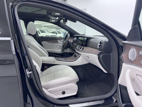 Used 2021 Mercedes-Benz E 350 4MATIC Sedan image 16