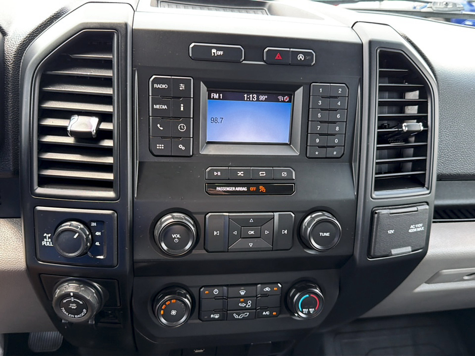 Used 2019 Ford F150 XL w/ Equipment Group 101A Mid AWD/4WD image 12