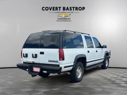 Used 1997 Chevrolet Suburban 2500 w/ Preferred Equipment Group 3 AWD/4WD image 6