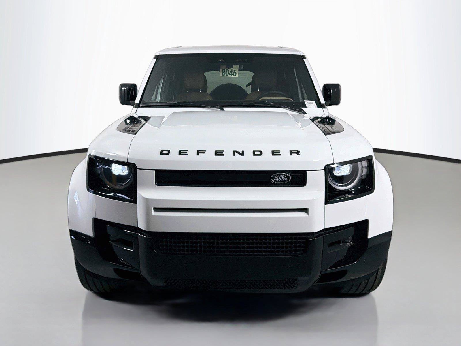 New 2026 Land Rover Defender 130 X-Dynamic SE AWD/4WD image 2