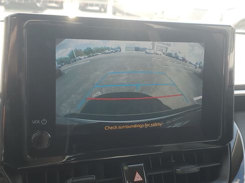 Used 2024 Toyota Corolla LE FWD image 25