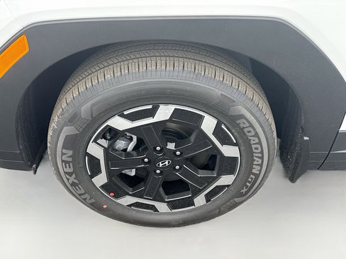 New 2026 Hyundai Santa Fe SE FWD image 24