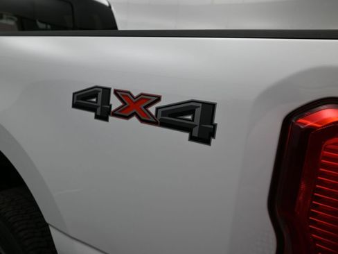 New 2026 Ford F250 XL w/ XL Chrome Package AWD/4WD image 25