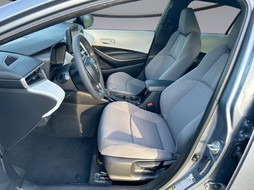 Used 2024 Toyota Corolla SE FWD image 11