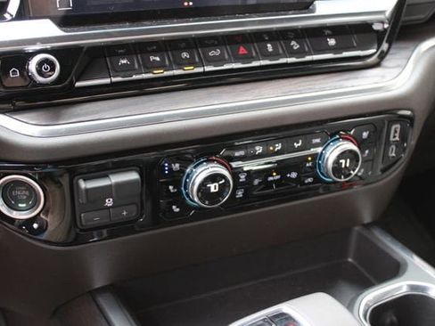 Certified 2026 GMC Sierra 1500 SLT w/ SLT Premium Plus Package image 25