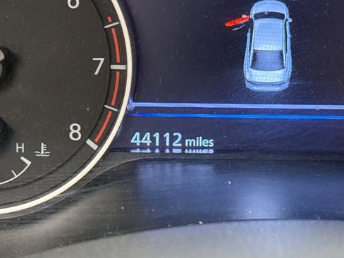 Used 2023 Nissan Altima 2.5 SV AWD/4WD image 9