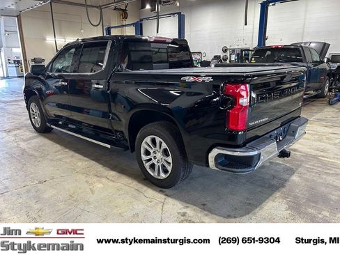 Used 2020 Chevrolet Silverado 1500 LTZ w/ LTZ Plus Package AWD/4WD image 15