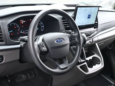 Used 2022 Ford Transit 250 Low Roof AWD image 24