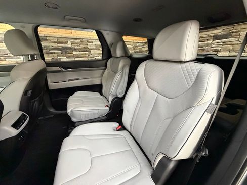 Certified 2023 Hyundai Palisade SEL image 31