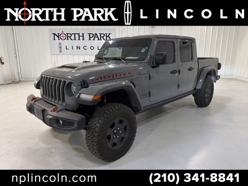 Used 2020 Jeep Gladiator Mojave image 1