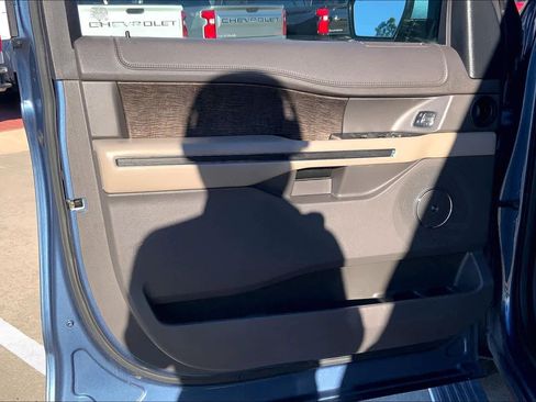 Used 2018 Ford Expedition Max Limited w/ Equipment Group 302A image 21