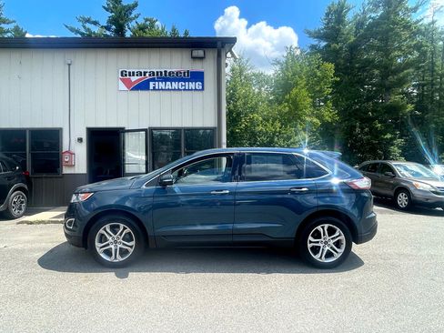 Used 2016 Ford Edge Titanium w/ Equipment Group 301A image 7