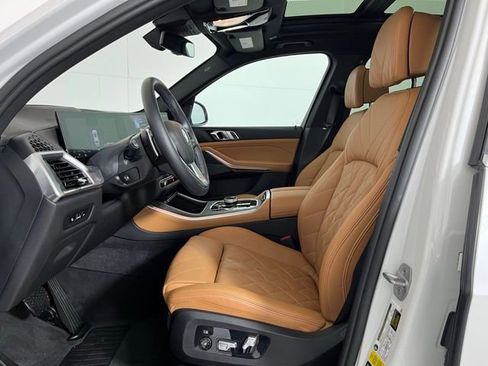 Certified 2024 BMW X5 xDrive40i w/ Executive Package image 11