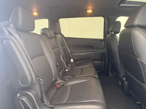 Used 2025 Honda Odyssey Sport-L image 14