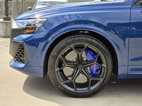 New 2026 Audi RS Q8 performance image 11