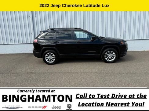 Used 2022 Jeep Cherokee Latitude Lux AWD/4WD image 4