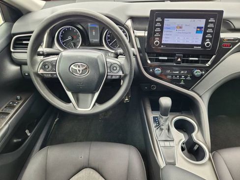 Used 2024 Toyota Camry LE FWD image 27