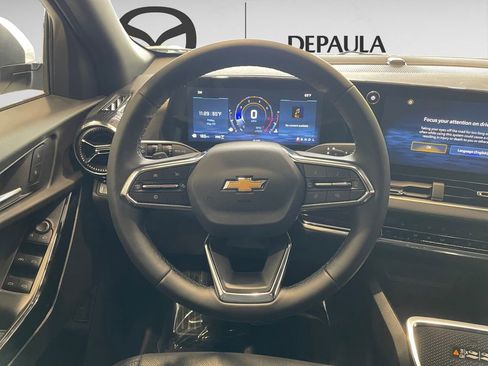Used 2026 Chevrolet Equinox LT w/ Convenience Package II AWD/4WD image 11