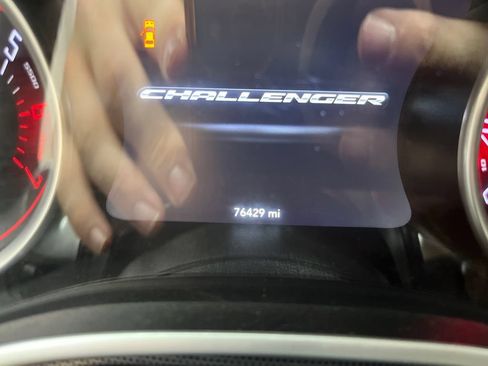 Used 2015 Dodge Challenger R/T Plus RWD image 15