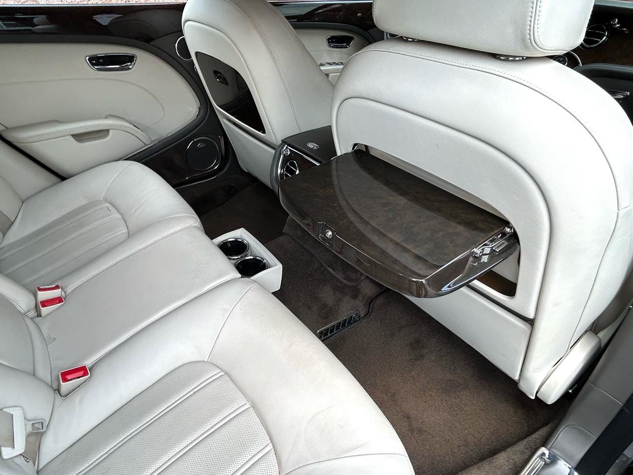 Used 2011 Bentley Mulsanne RWD image 14