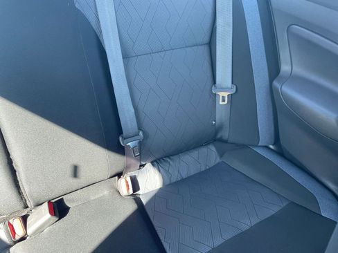 Used 2025 Nissan Versa SV image 35