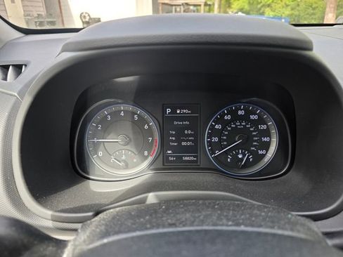 Used 2020 Hyundai Kona SEL Plus image 16