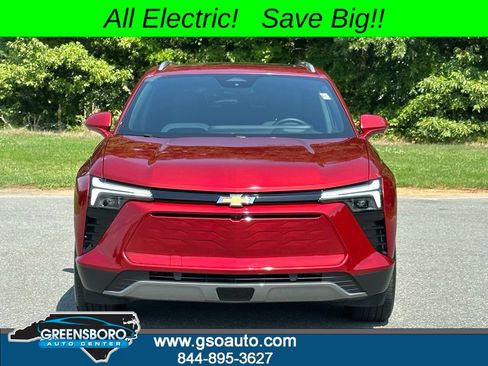 Used 2024 Chevrolet Blazer EV LT AWD/4WD image 11