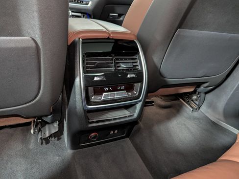 Used 2020 BMW X7 xDrive40i w/ Executive Package AWD/4WD image 52
