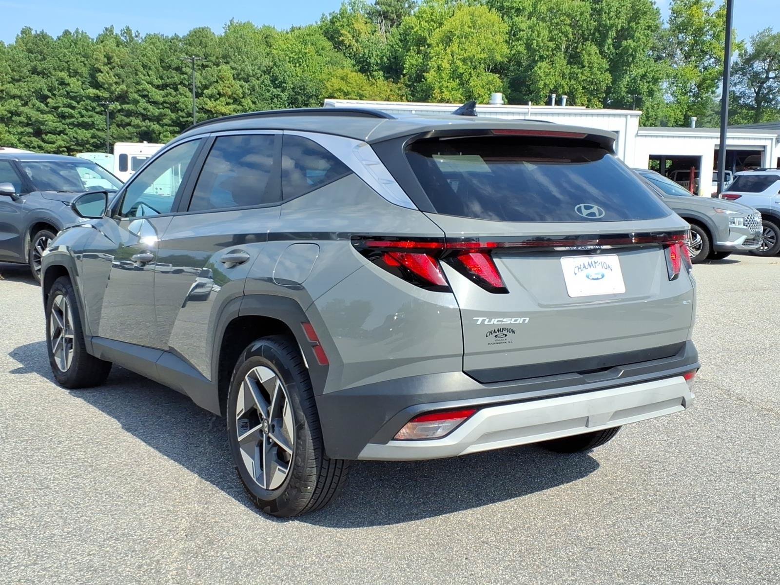 Used 2025 Hyundai Tucson SEL AWD/4WD image 23