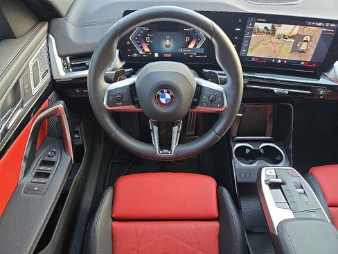 Certified 2025 BMW X2 xDrive28i w/ Premium Package image 12