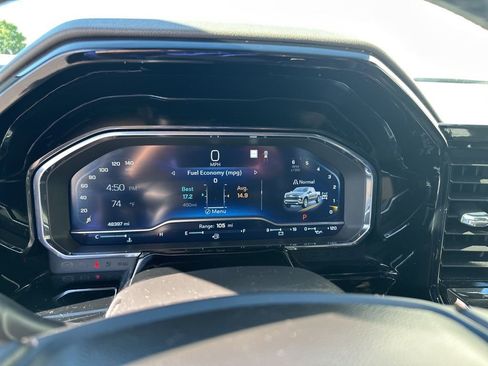 Used 2022 Chevrolet Silverado 1500 ZR2 w/ Technology Package AWD/4WD image 23