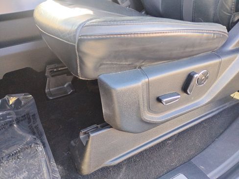 Used 2019 Ford F350 Platinum w/ Platinum Ultimate Package image 12