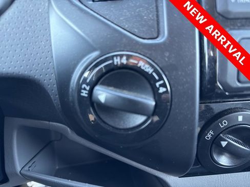 Used 2013 Toyota Tacoma 4x4 Double Cab w/ Convenience Pkg image 14