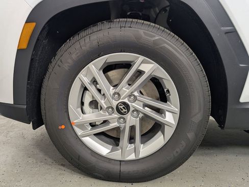 New 2026 Hyundai Tucson SE FWD image 9