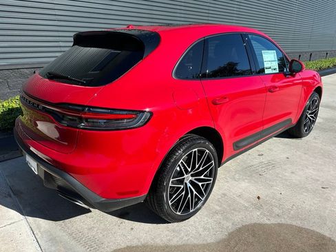 Used 2026 Porsche Macan Turbo image 9