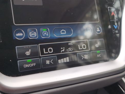 Used 2024 Subaru Outback Onyx Edition AWD/4WD image 40