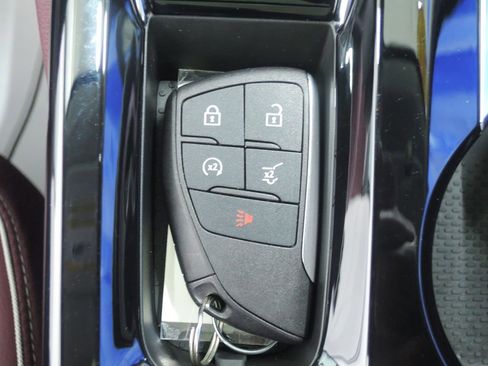 Used 2025 Buick Envision Sport Touring AWD/4WD image 45