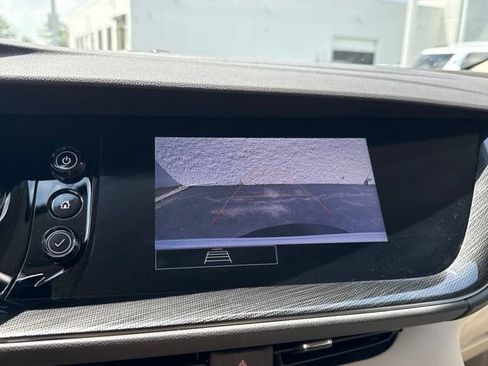 Used 2023 Buick Envision Preferred FWD image 17