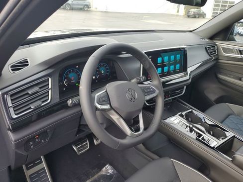 New 2026 Volkswagen Atlas Cross Sport SEL Premium R-Line AWD/4WD image 14