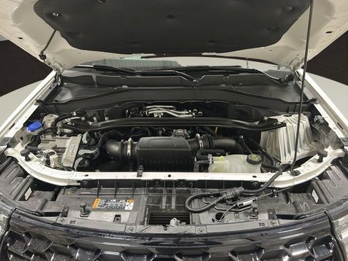 Used 2025 Ford Explorer ST image 27
