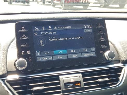 Used 2021 Honda Accord LX image 12