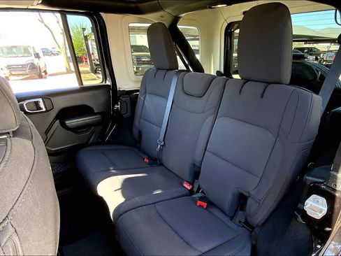 Used 2023 Jeep Wrangler Unlimited Sport image 21