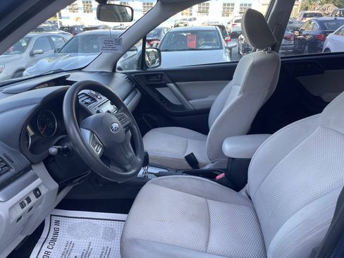Used 2014 Subaru Forester 2.5i Premium w/ All-Weather Package AWD/4WD image 10
