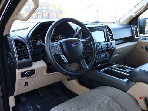 Used 2017 Ford F150 4x4 SuperCab image 16