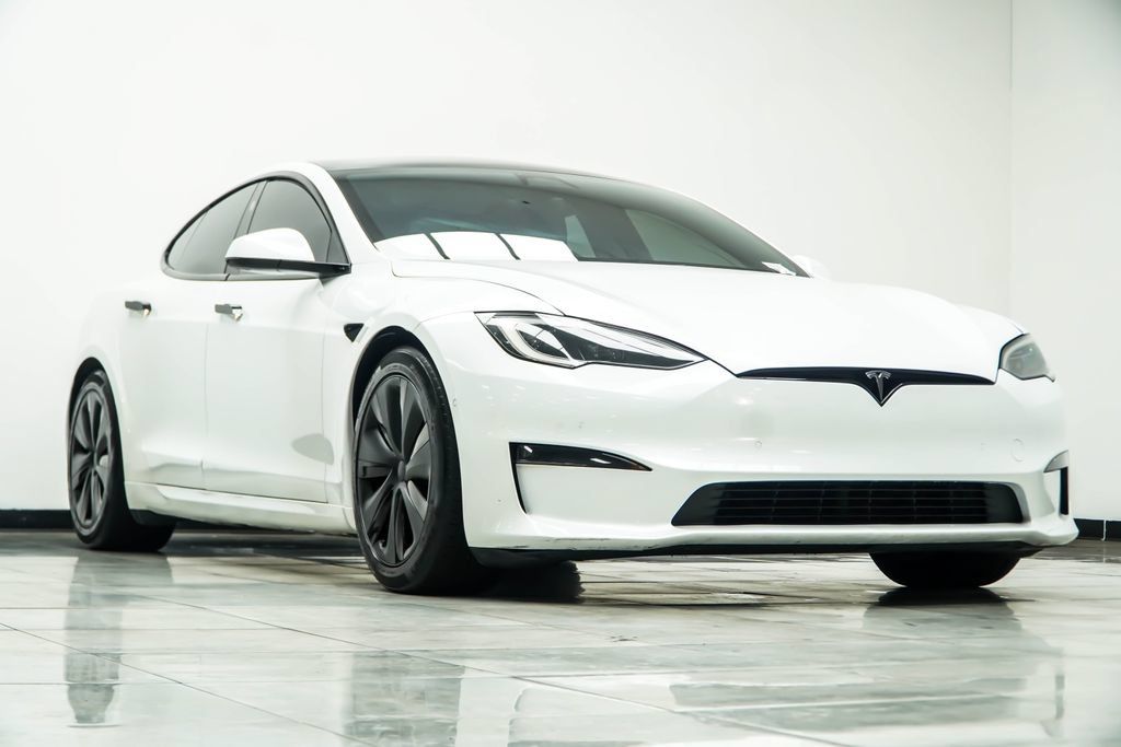Used 2023 Tesla Model S AWD/4WD image 5